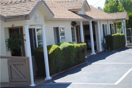 Rose Bowl Motel — Photos 3